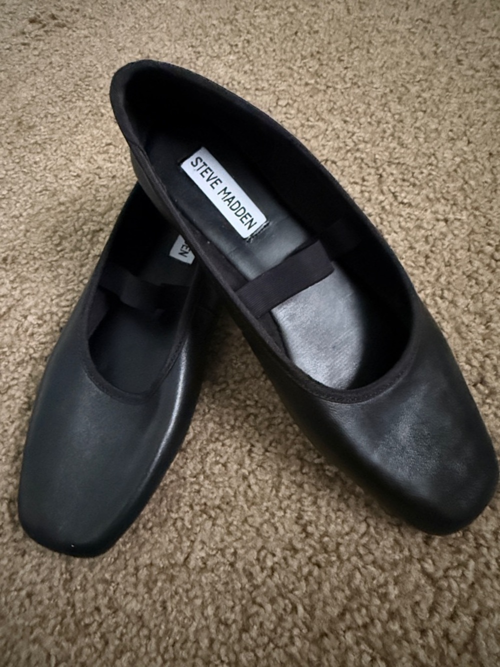 Steve Madden Black Square-Toe Ballet Flats. NWOT